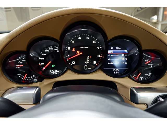 PORSCHE PORSCHE 911 2013