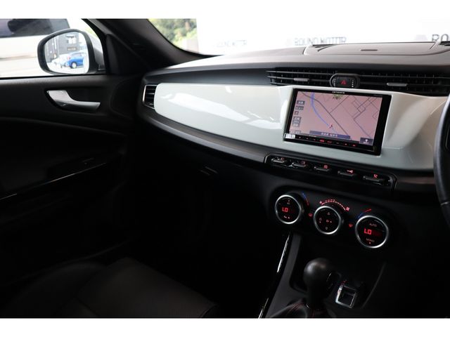 ALFAROMEO ALFAROMEO Giulietta 2013