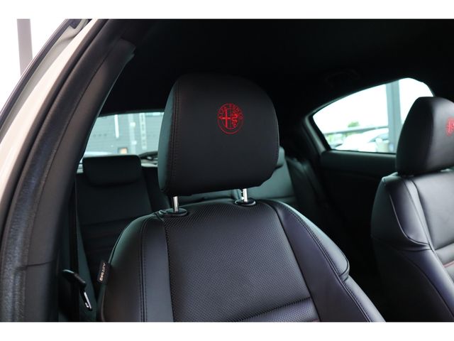 ALFAROMEO ALFAROMEO Giulietta 2013