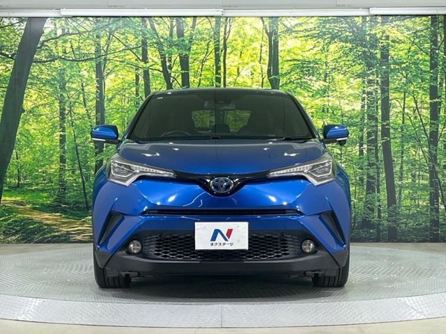 TOYOTA C-HR 2017