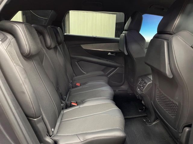 PEUGEOT PEUGEOT 5008 2022