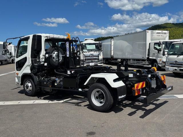 MITSUBISHI FUSOU FIGHTER 2025