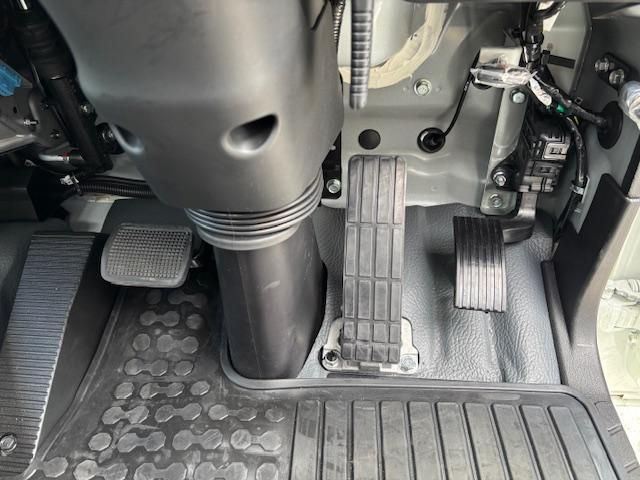 MITSUBISHI FUSOU FIGHTER 2025