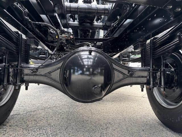 MITSUBISHI FUSOU FIGHTER 2025