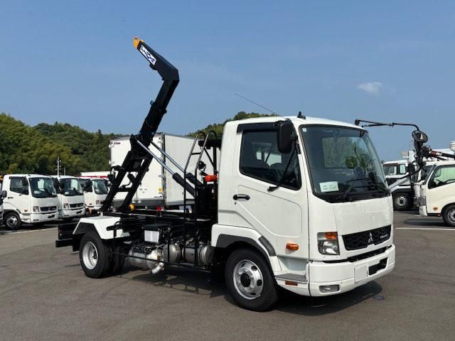 MITSUBISHI FUSOU FIGHTER 2025