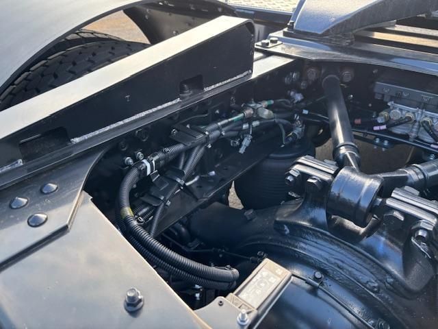 MITSUBISHI FUSOU SUPER GREAT 2025