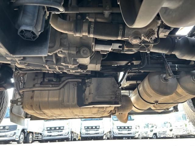 MITSUBISHI FUSOU SUPER GREAT 2019