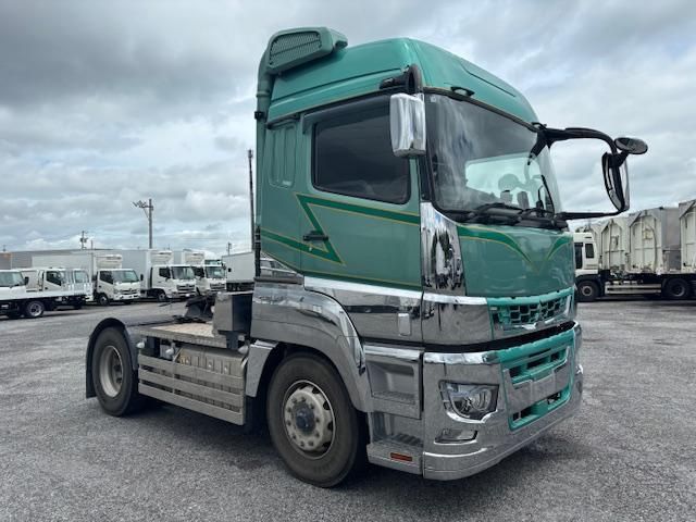 MITSUBISHI FUSOU SUPER GREAT 2019