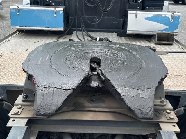 MITSUBISHI FUSOU SUPER GREAT 2019