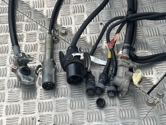 MITSUBISHI FUSOU SUPER GREAT 2019