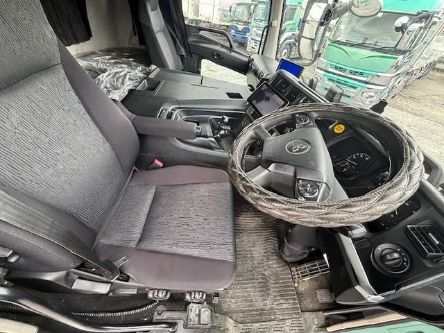 MITSUBISHI FUSOU SUPER GREAT 2019