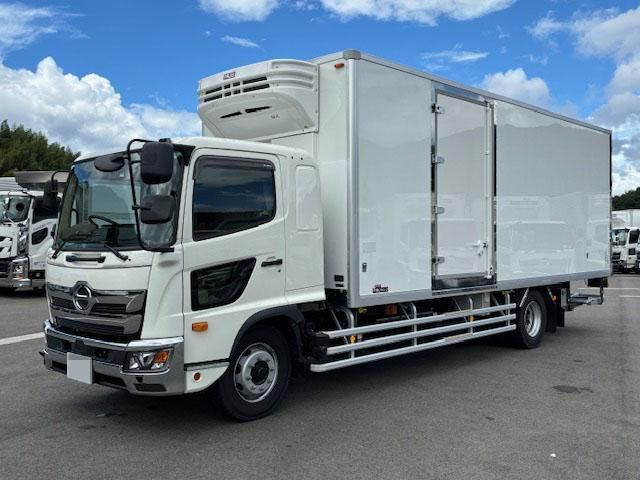 HINO RANGER 2025