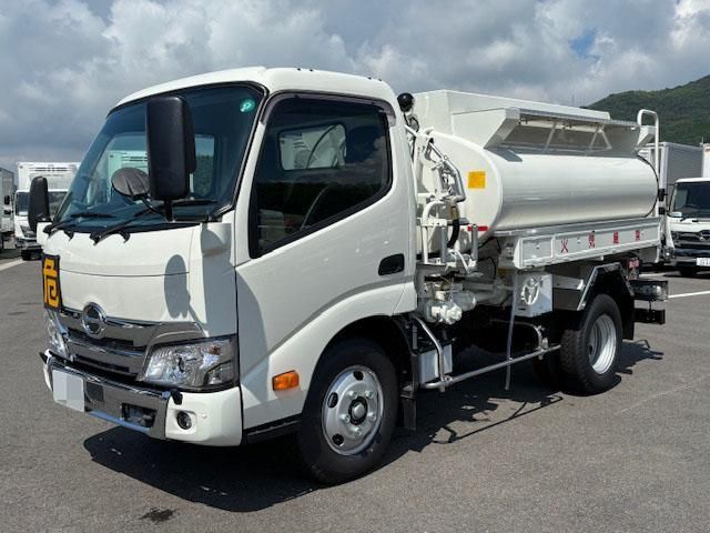 HINO DUTRO 2025