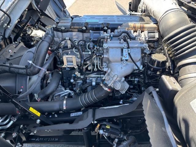 MITSUBISHI FUSOU FIGHTER 2024