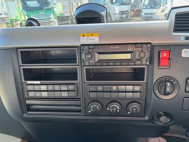 MITSUBISHI FUSOU FIGHTER 2024