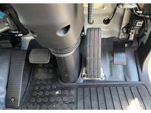 MITSUBISHI FUSOU FIGHTER 2024