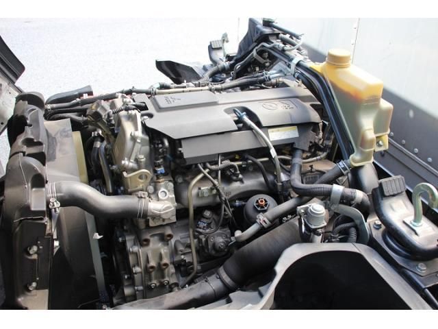 MITSUBISHI CANTER 2020