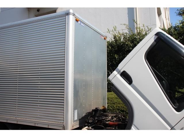 MITSUBISHI CANTER 2020