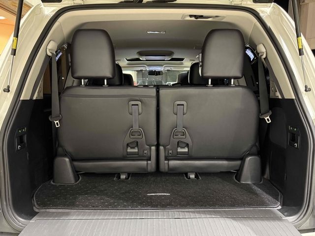 TOYOTA LANDCRUISER wagon 2012