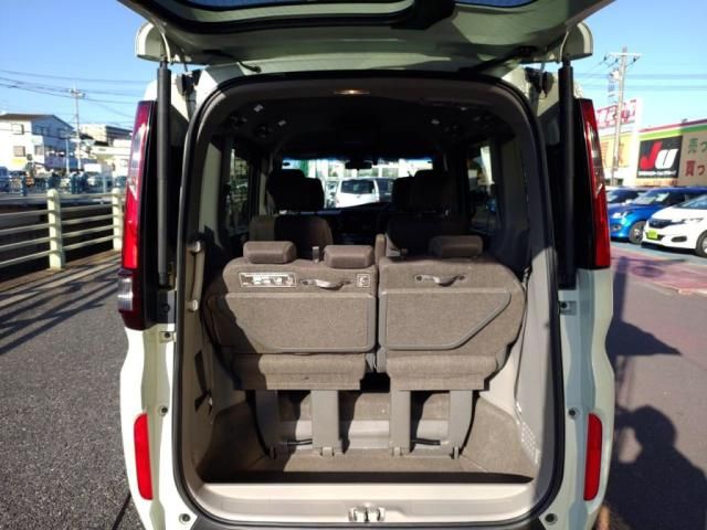 HONDA STEPWAGON 2015