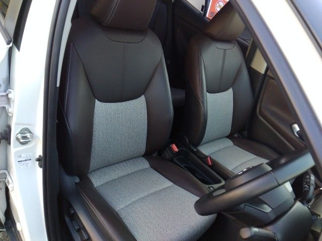 TOYOTA YARIS CROSS HYBRID 2022