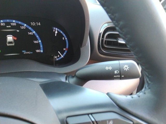 TOYOTA YARIS CROSS HYBRID 2022