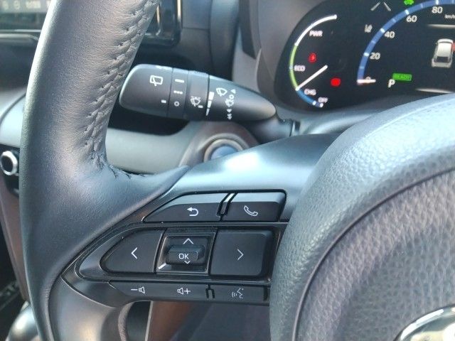 TOYOTA YARIS CROSS HYBRID 2022