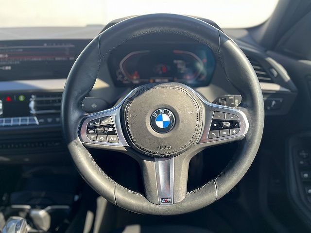 BMW BMW 1series 2019