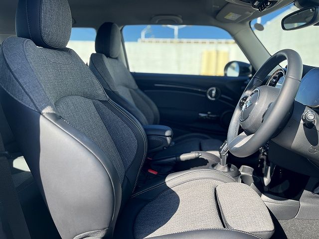 BMW MINI COOPER 2022