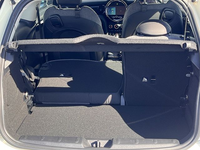 BMW MINI COOPER 2022