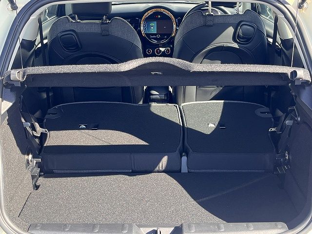 BMW MINI COOPER 2022