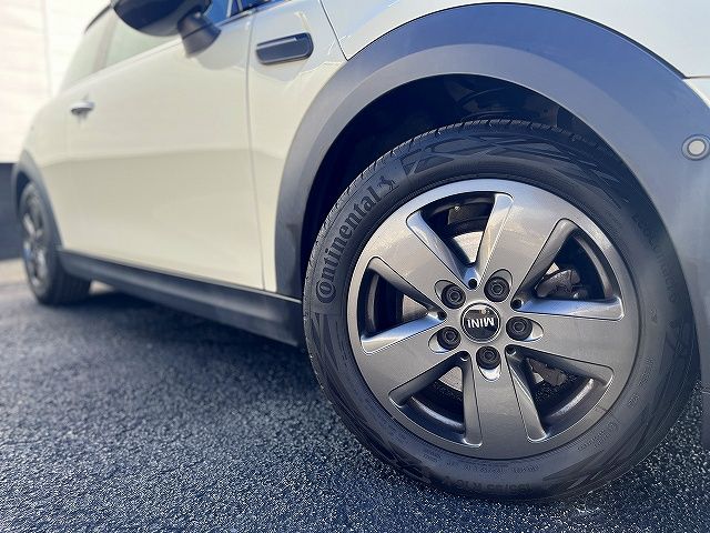 BMW MINI COOPER 2022