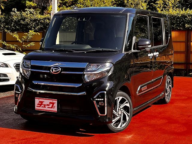 DAIHATSU TANTO CUSTOM 2021