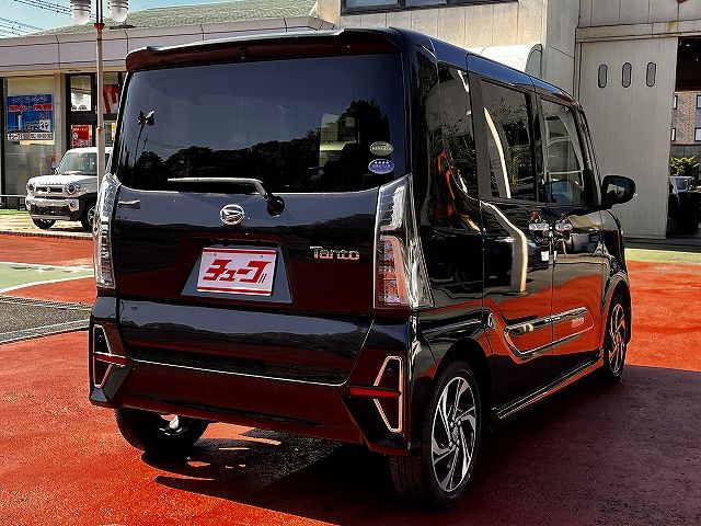 DAIHATSU TANTO CUSTOM 2021