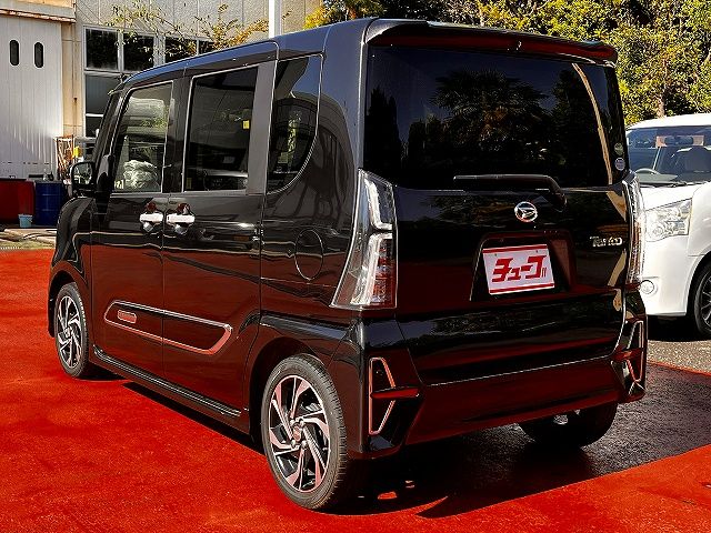 DAIHATSU TANTO CUSTOM 2021