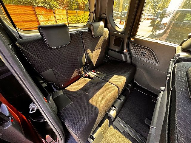 DAIHATSU TANTO CUSTOM 2021