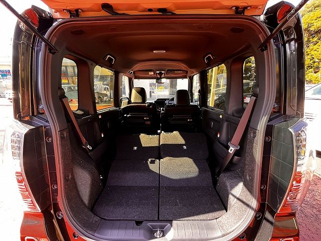 DAIHATSU TANTO CUSTOM 2021