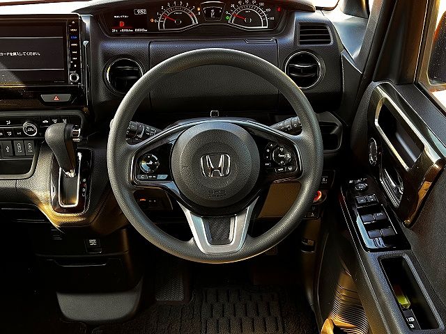 HONDA N BOX CUSTOM 2018