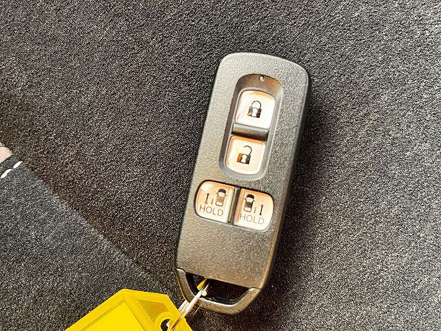 HONDA N BOX CUSTOM 2018