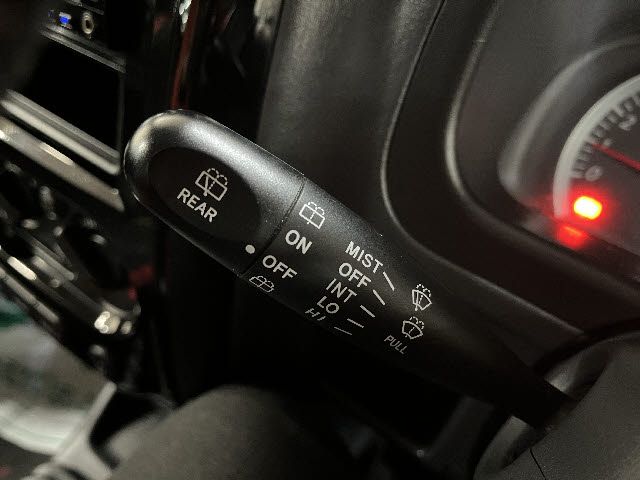 SUZUKI JIMNY 4WD 2014