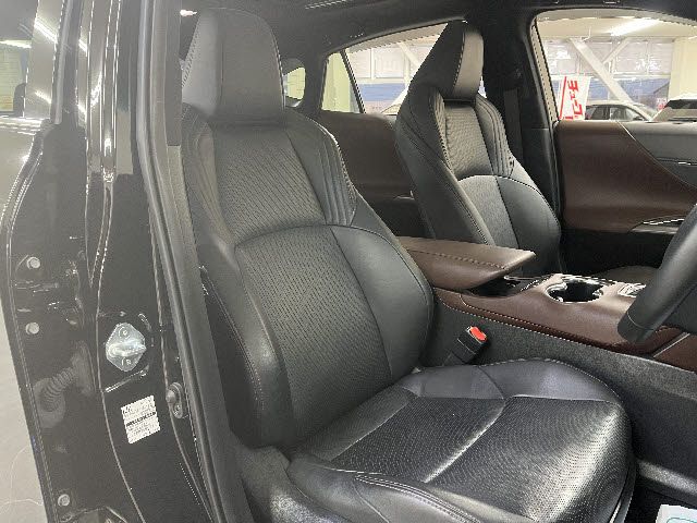 TOYOTA HARRIER 2WD 2021