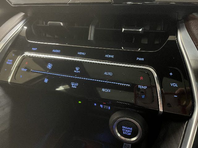 TOYOTA HARRIER 2WD 2021