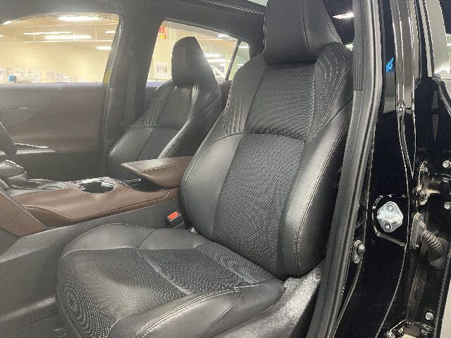 TOYOTA HARRIER 2WD 2021