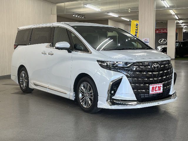 TOYOTA ALPHARD 2024