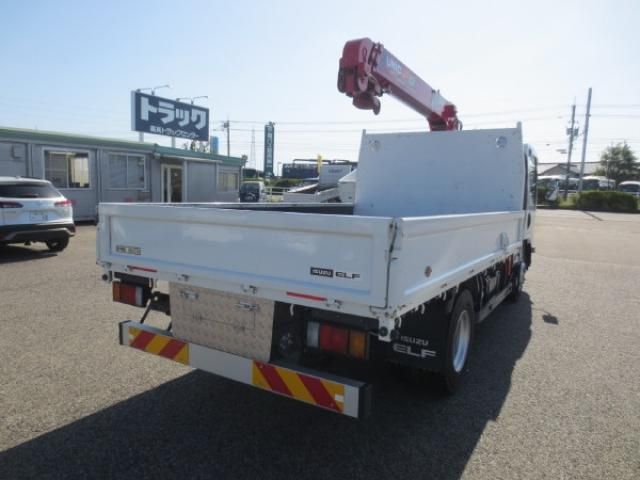 ISUZU ELF 2022