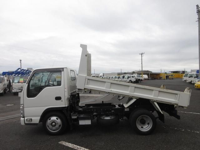 ISUZU ELF 2023