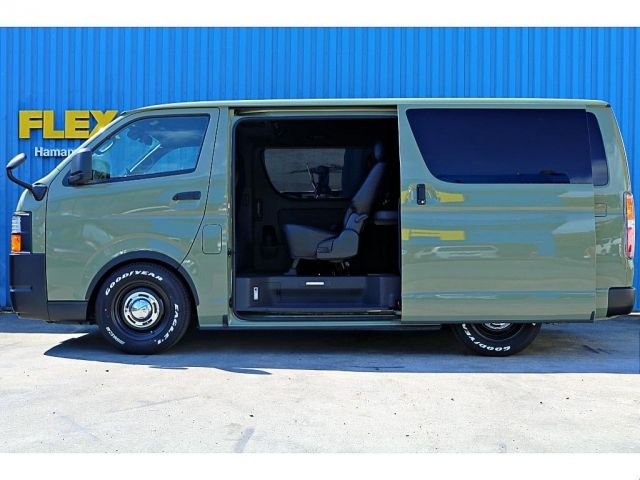 TOYOTA HIACE van 2WD 2021