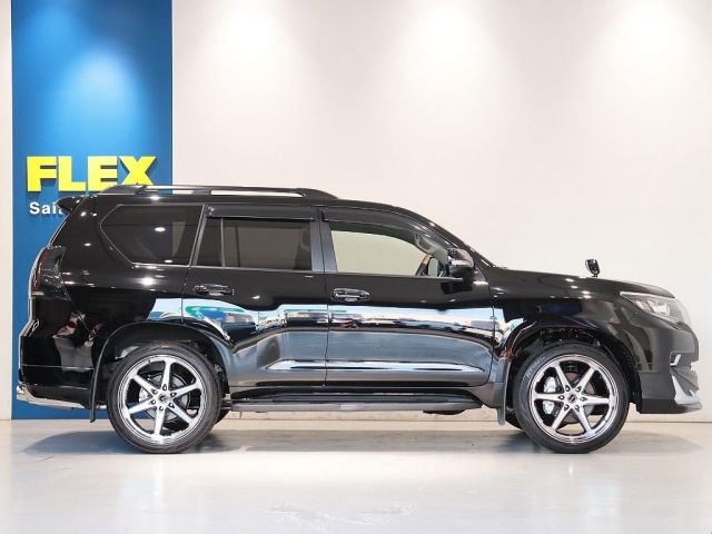 TOYOTA LANDCRUISER PRADO 2021