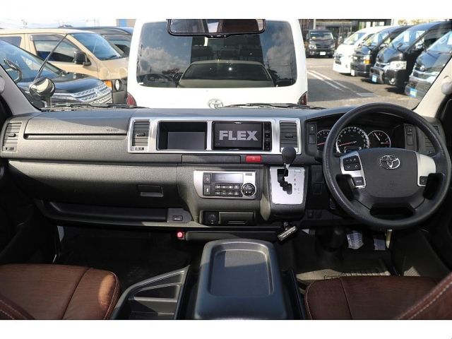 TOYOTA HIACE van 4WD 2020