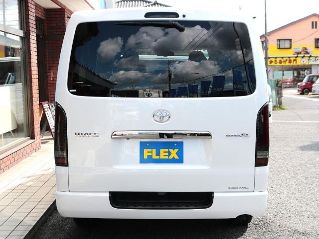 TOYOTA HIACE van 4WD 2020